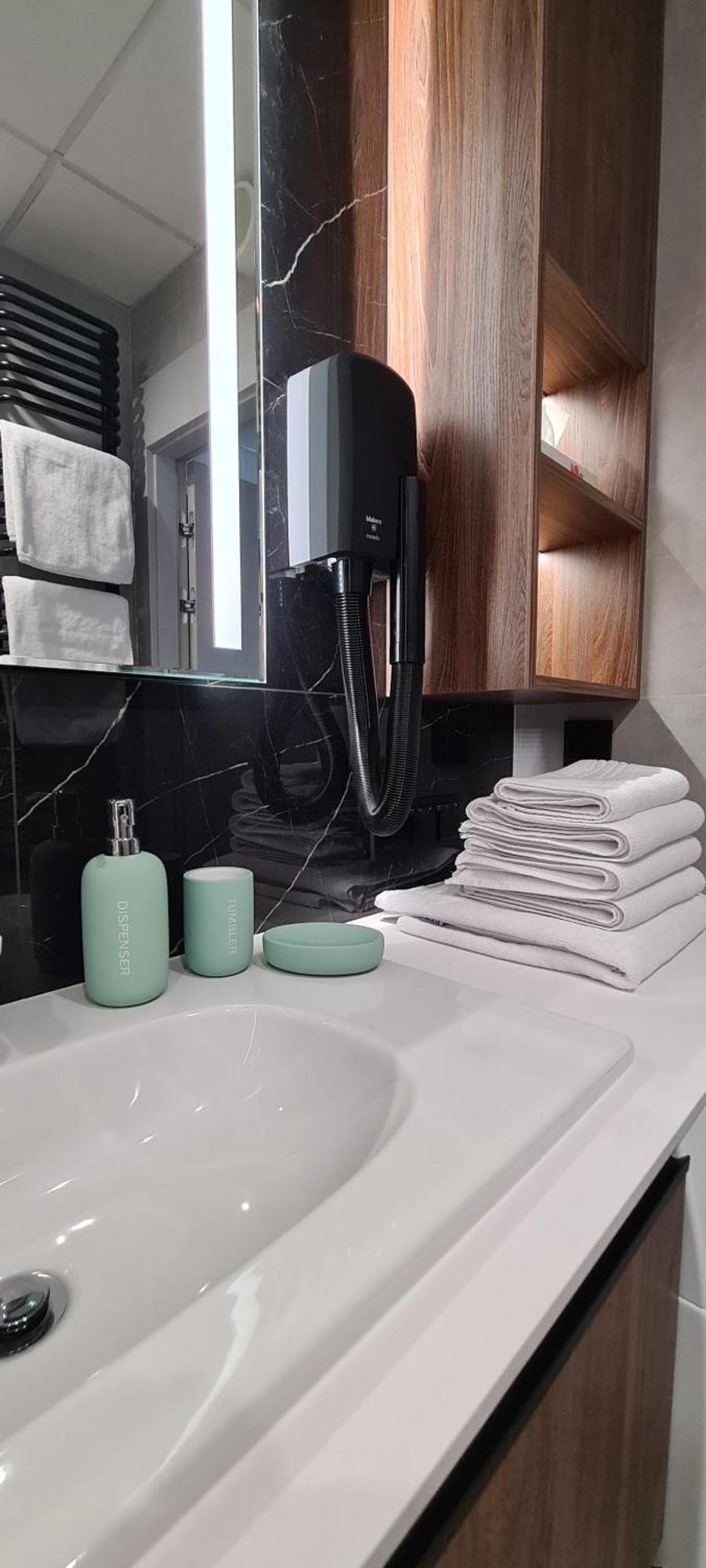 Luksusowy Apartament Bliska Wola Saba Varsovie Extérieur photo